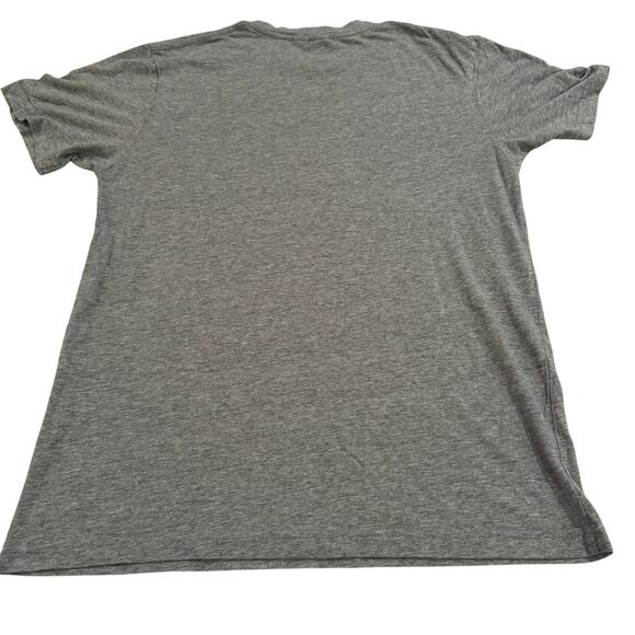 Chicago Blackhawks T Shirt - Picture 2 of 5